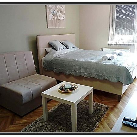 Apartment Libra Новий Сад Екстер'єр фото