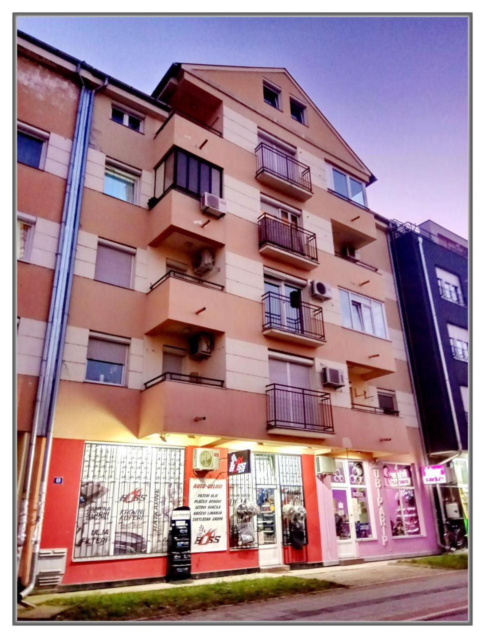 Apartment Libra Новий Сад Екстер'єр фото