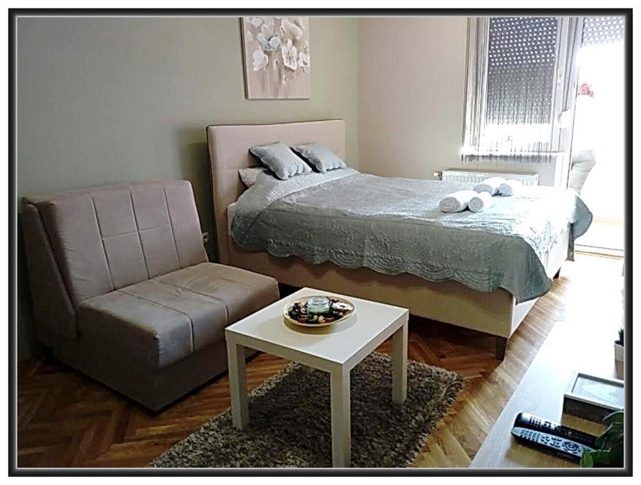 Apartment Libra Новий Сад Екстер'єр фото
